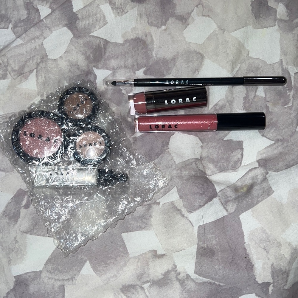 **brand new** Lorac makeup bundle